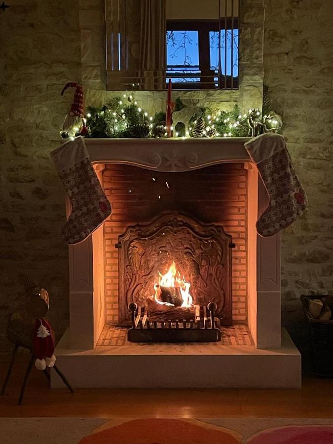 Puyreaux Uniquely Private Holiday Villa In The Charente מראה חיצוני תמונה