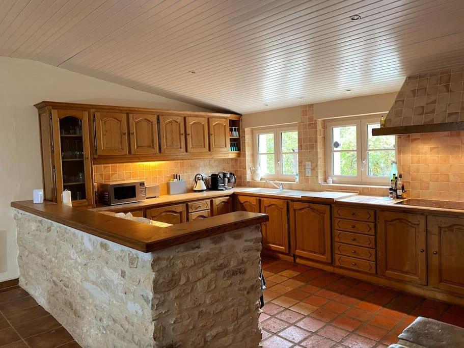 Puyreaux Uniquely Private Holiday Villa In The Charente מראה חיצוני תמונה